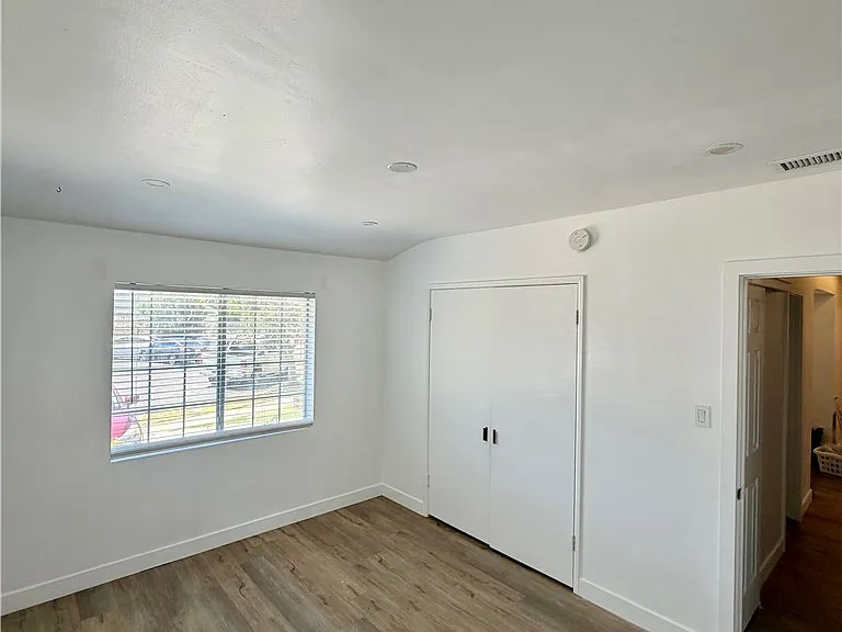 20457 Eccles St — Photo 47