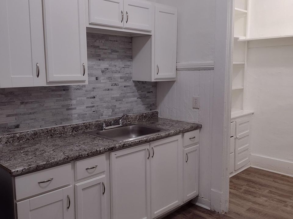 1st image of 7102 Carnegie Ave #25