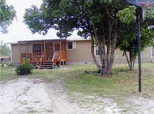 26934 Fishermans Rd, Paisley, FL 32767