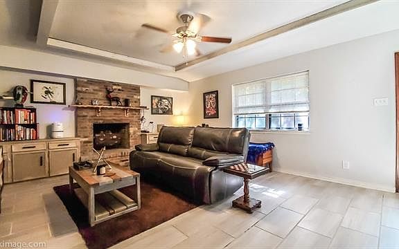 5th image of 7724 Village Trail Dr