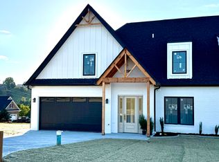 2341 Nicholas Ct, Morristown, TN 37814