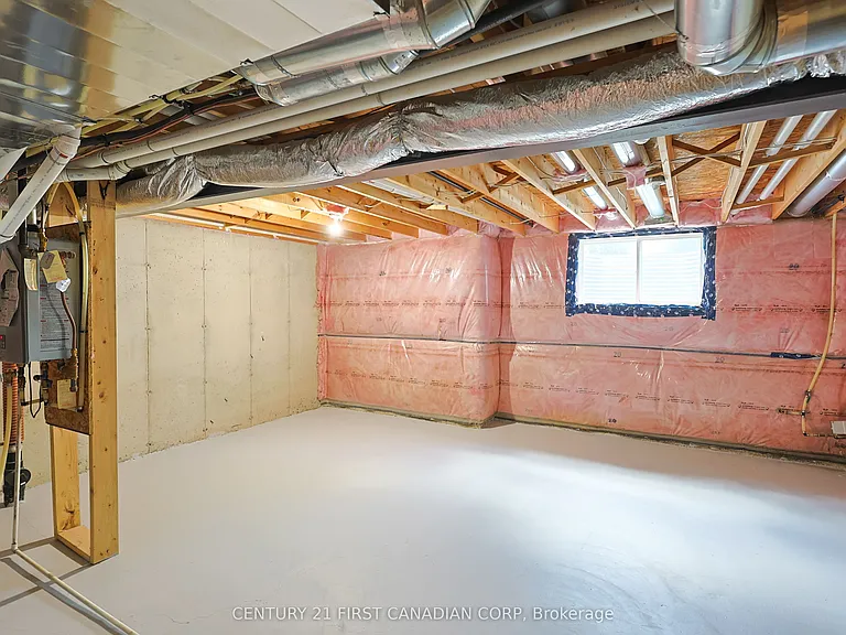 827 Kleinburg Dr E — Photo 43