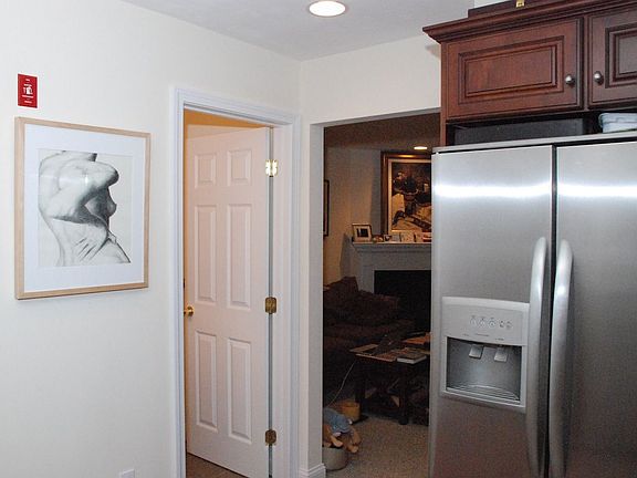 1/2 bath off kitchen