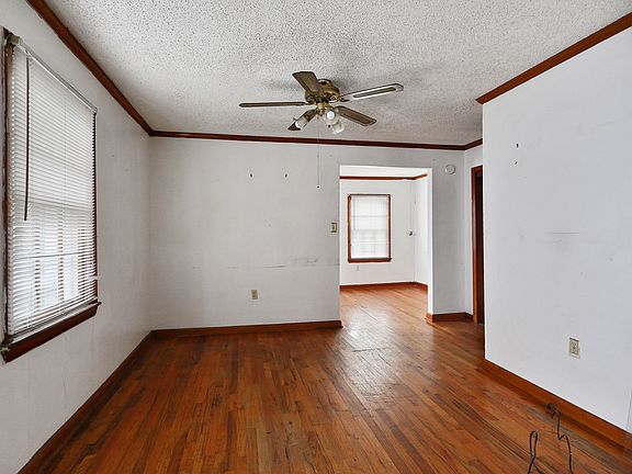 5th image of 1125 Mandeville St