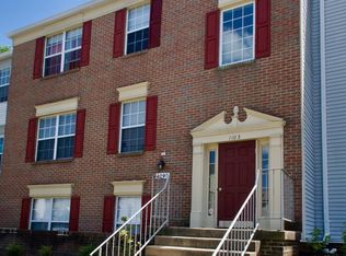 1105 Huntmaster Ter NE UNIT 302, Leesburg, VA 20176