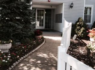 4107 Centennial Sta, Warminster, PA 18974