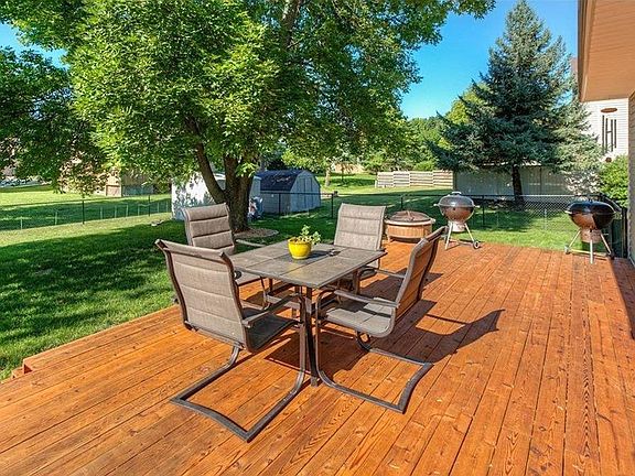 Oversized Deck