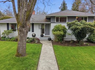 3223 Henderson Rd, Oak Bay, BC