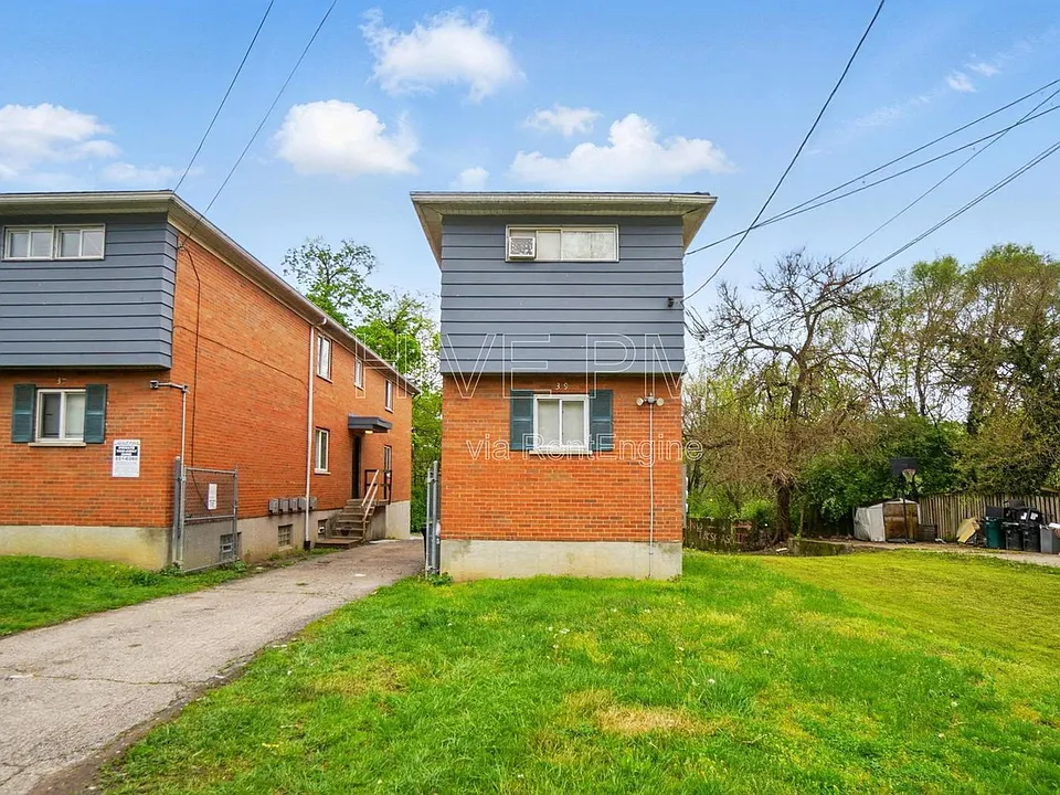 39 Wuest St #5