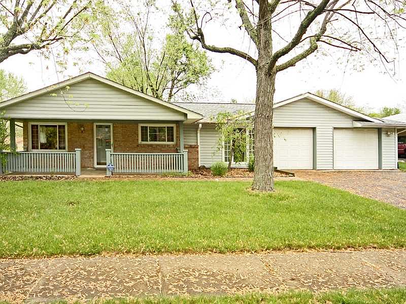 1st image of 2816 Marywood Dr
