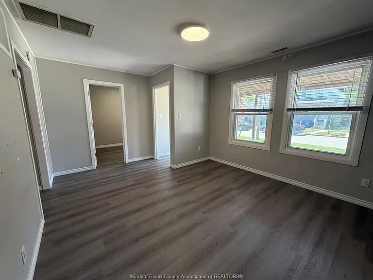 768 Bridge Ave — Photo 2
