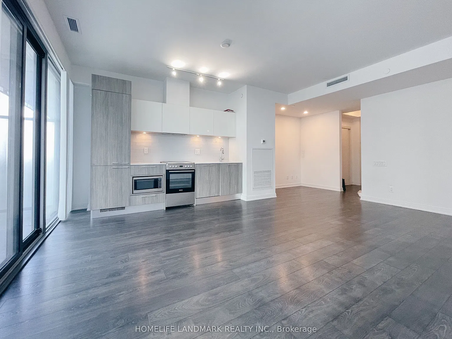 3 bed, $3,400 — Photo 2