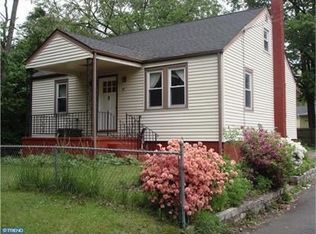 32 Ormond Ave, Ewing, NJ 08638