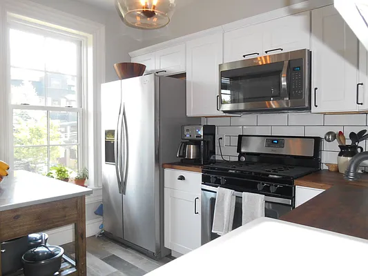 Rented by Gateway Arms Realty Corp | media 36