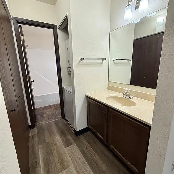 145 Ashley Dr — Photo 10