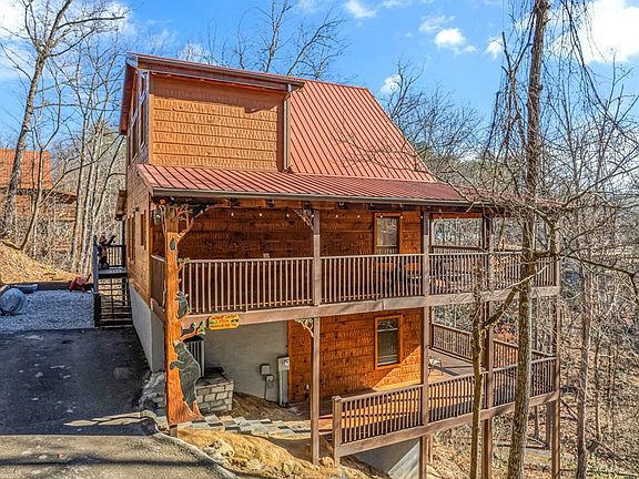 3rd image of 2314 Whipoorwill Hill Way