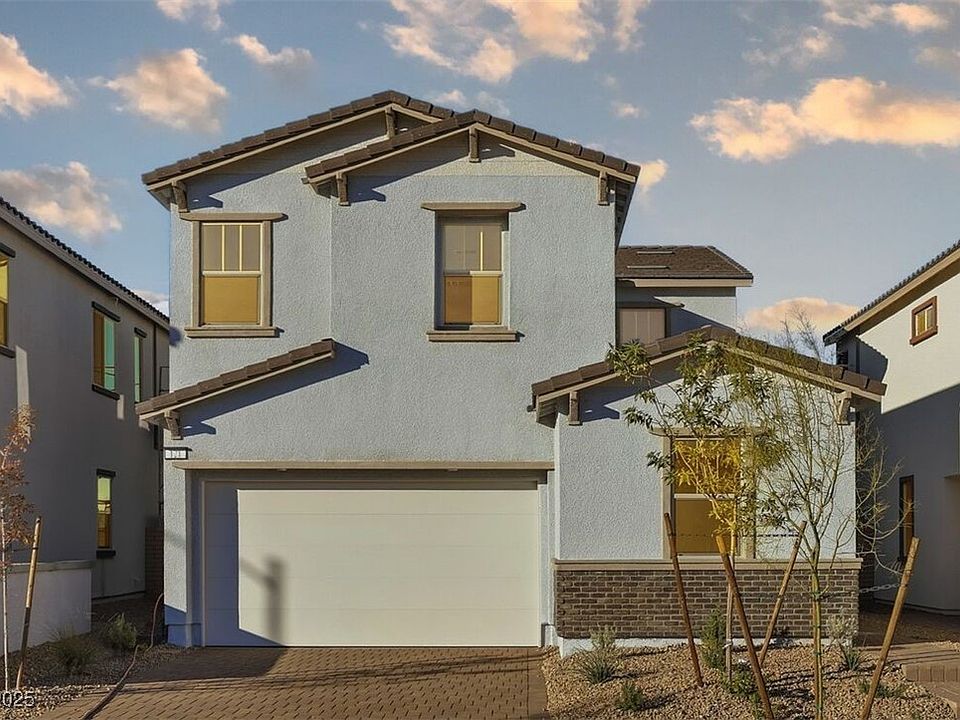 1st image of 121 Tardando Ave