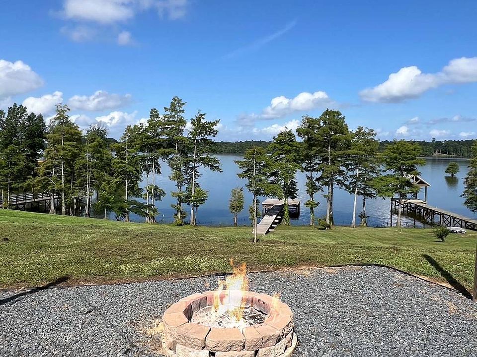 1st image of 105 Getaway Ln
