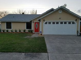 608 Pembridge Dr W, Jacksonville, FL 32221