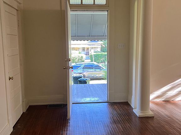 2nd image of 116 Yeardley Ave