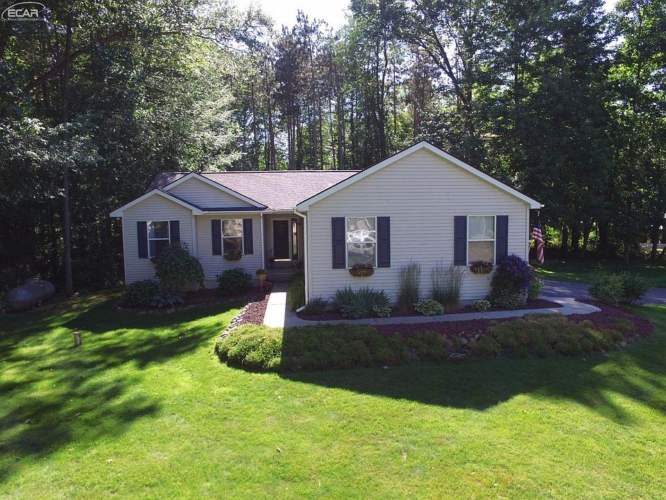 1st image of 15112 Murray Woods Ct