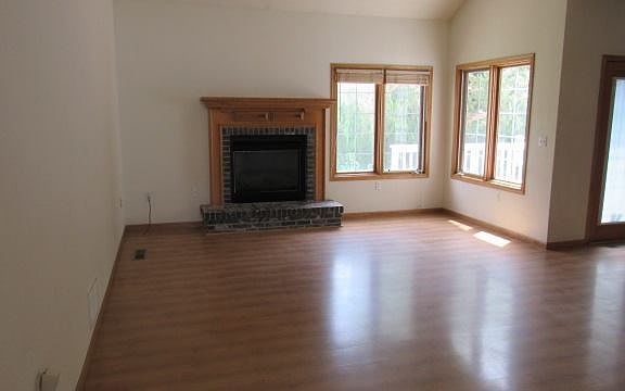 2nd image of 2012 Windsong Way