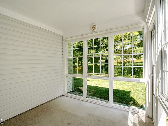 5th image of 5143 Ariana Ct