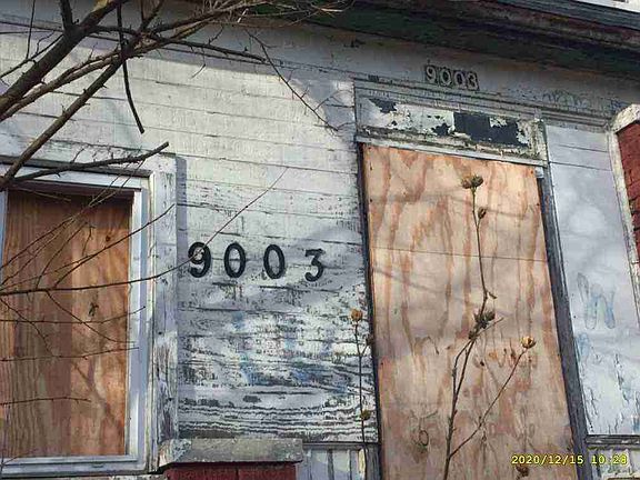 9003 Holcomb