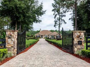 24201 Greenwood Xing, Eustis, FL 32736