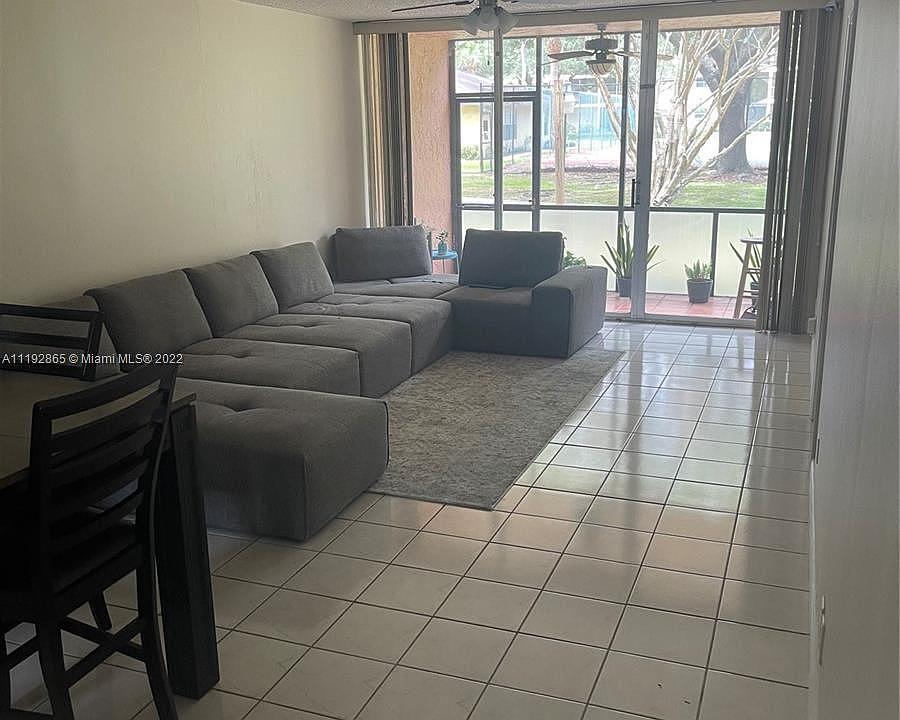 1st image of 5100 SW 64th Ave APT 101