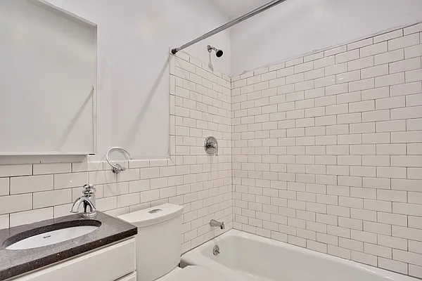 Rented by Highline Residential | media 40