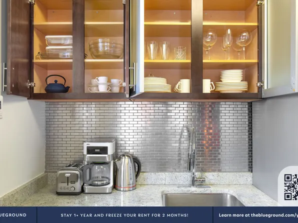 160 West 24th Street image 7 of 47