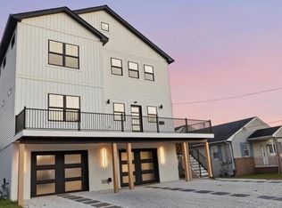 6931 River Drive Rd, Sparrows Point, MD 21219