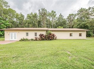 10750 Hilltop Dr, New Port Richey, FL 34654