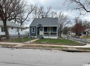 4852 Maple St, Omaha, NE 68104