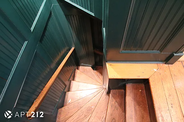 Rented by APT212 INC | media 24