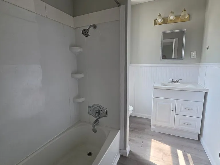 245 Cherry St — Photo 7