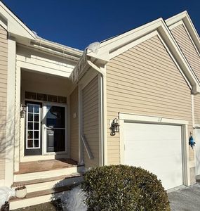 17 Twin Oaks Drive UNIT 17, Mashpee, MA, 02649