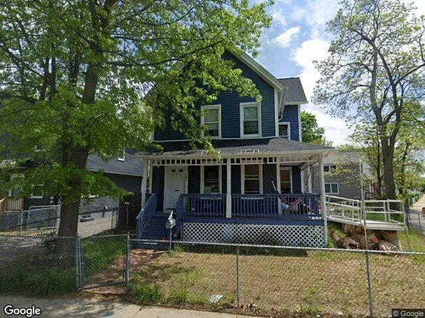 401 Bay St, Springfield, MA 01109