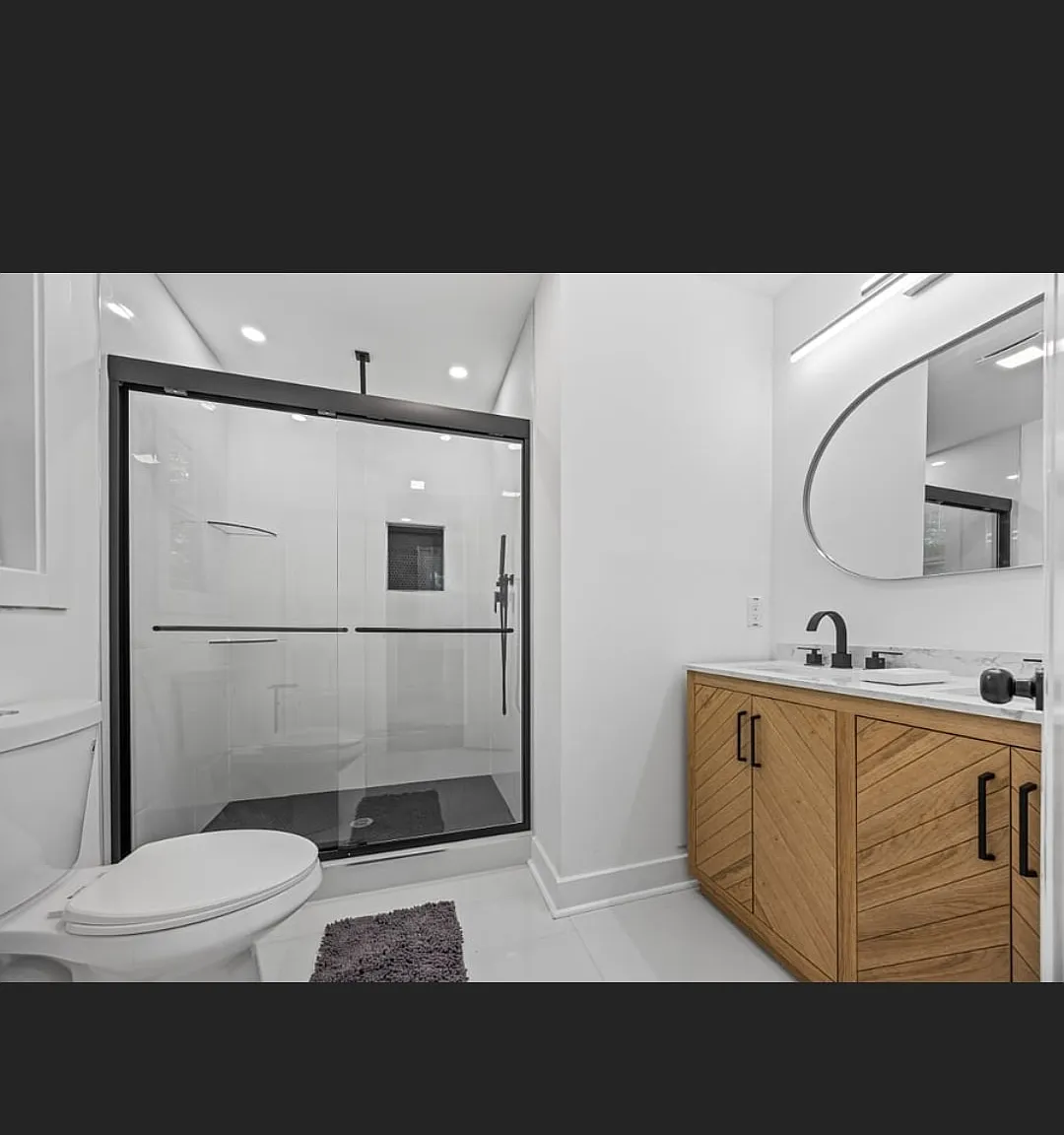 3 bed, $4,000 — Photo 1