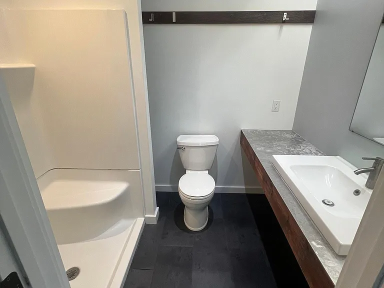 1405 Heritage Dr #103 — Photo 5