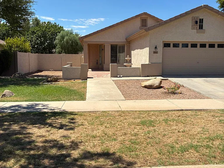 3317 E Park Ave — Photo 1