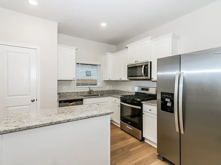 416 Mustang Trot Dr — Photo 9