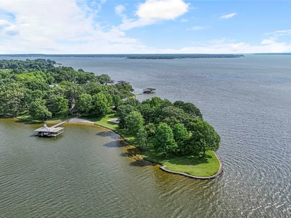 555 Arrowwood Beach Rd, Trinidad, TX 75163
