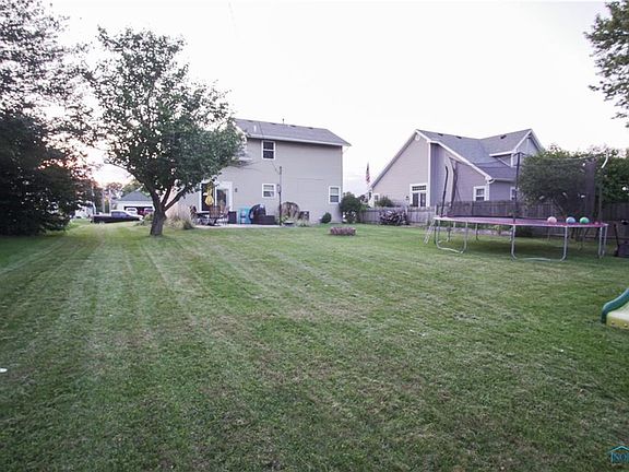 2nd image of 1940 Carvelle Dr