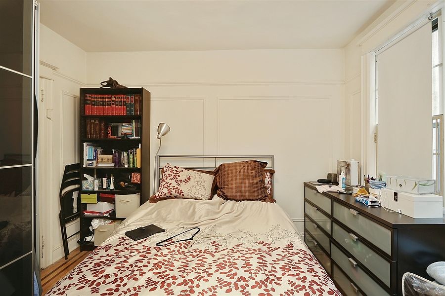 2nd image of 49 Willow St APT 4A