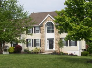 12 Hill Hollow Rd, Milford, NJ 08848