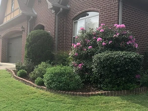 284 Fulton Springs Pl, Fultondale, AL 35068