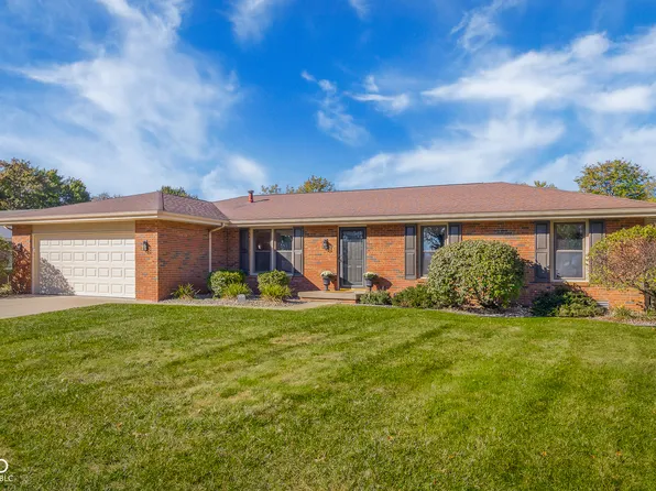 3250 Flintwood Dr, Columbus, IN 47203