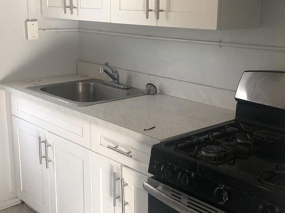 4th image of 60 Crawford St APT 1